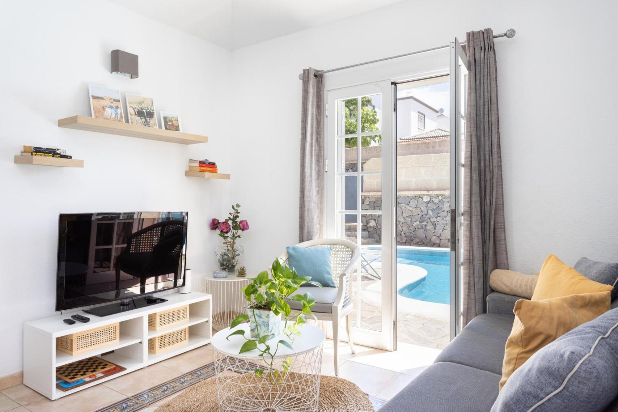 Villa Chloe Costa Adeje Tenerifesummervillas Giant Private Pool 11 Meters Long ภายนอก รูปภาพ
