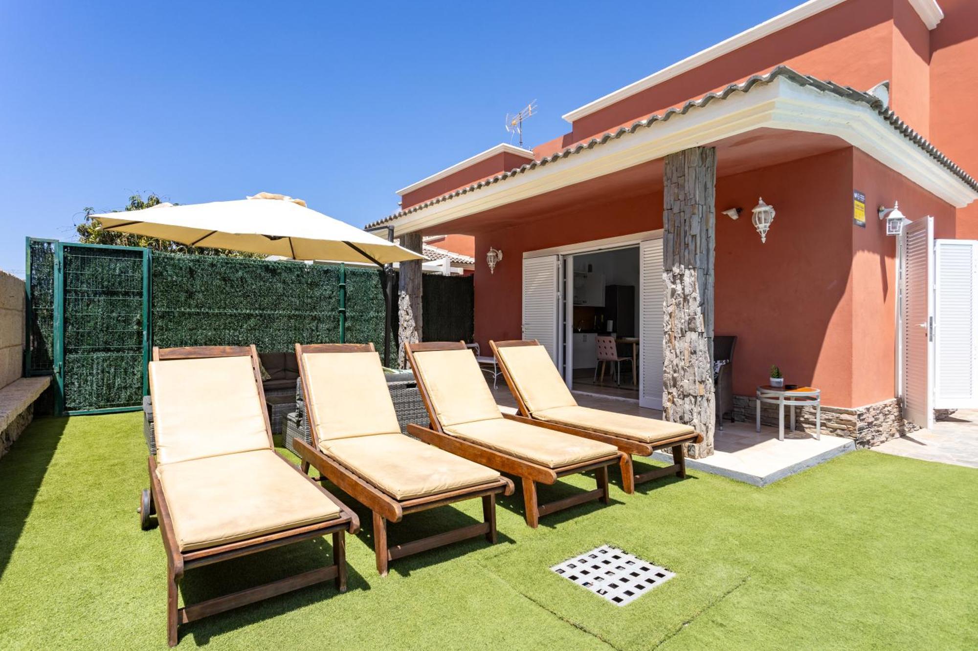 Villa Chloe Costa Adeje Tenerifesummervillas Giant Private Pool 11 Meters Long ภายนอก รูปภาพ